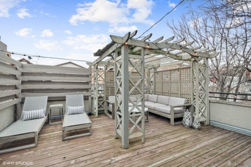 1735 Le Moyne St, Chicago IL  60622-2134 exterior