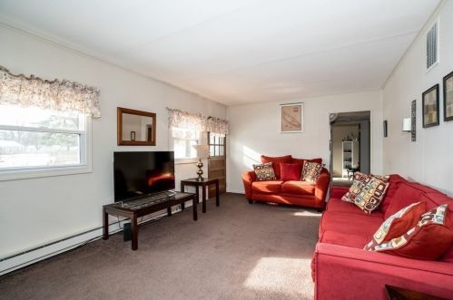 38 Ramah St, Springfield MA 01104-2741 exterior