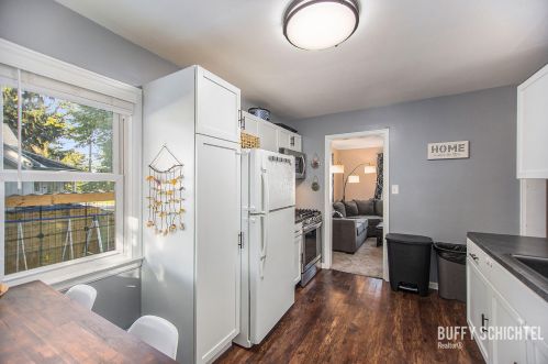 1451 Barclay St, Meskegon MI 49441-2207 exterior