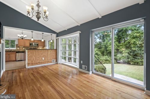 11008 Wheeler Dr, Silver Spring MD 20901-4426 exterior