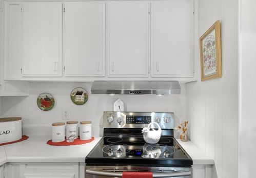 55 Cedar Cir, Folsom CA 95630-1755 exterior