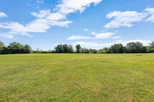 103 Wolf Trl Ct, Defiance MO 63341-1356 exterior