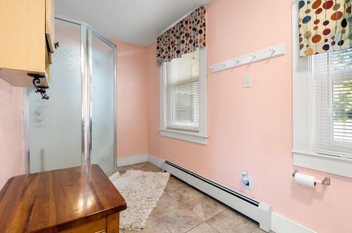 193 Main St, Plaistow NH 03865-3013 exterior