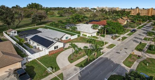 441 53rd St, Boca Raton FL  33487-3750 exterior