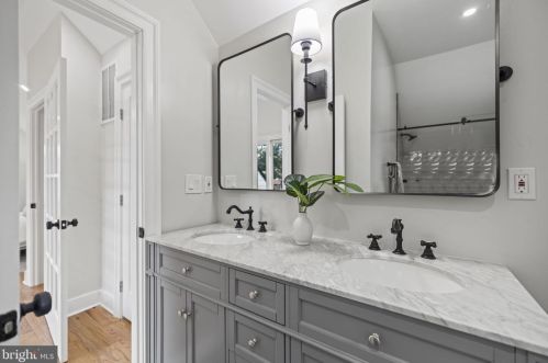 1353 Longfellow St, Washington DC  20011-7839 exterior