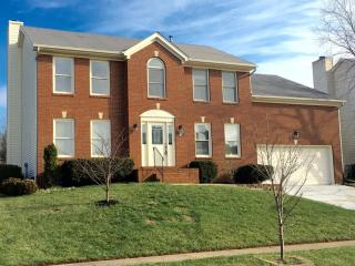 617 Rolling Creek Ln, Lexington KY  40515-6055 exterior
