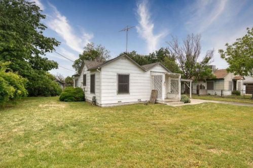 1021 South Ave, Turlock, CA 95380-5649