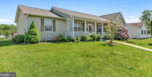 311 Columbus Ave, Littlestown, PA 17340-1537