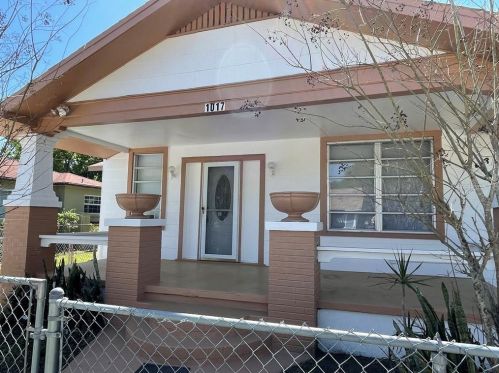 1017 23rd Ave, Tampa FL  33605-1725 exterior