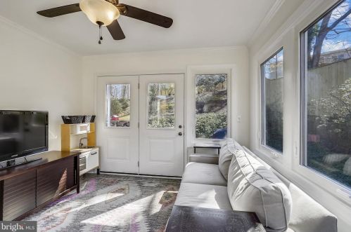 415 Hillmoor Dr, Silver Spring MD 20901-2634 exterior