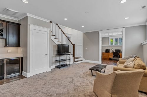 3800 Paulina St, Chicago IL 60609-2057 exterior