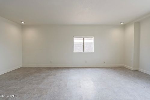 18025 31st Dr, Phoenix AZ  85053-1601 exterior