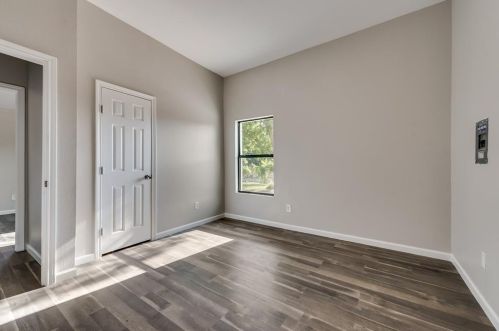 2634 Cypress Ave, Dallas TX  75227-8024 exterior