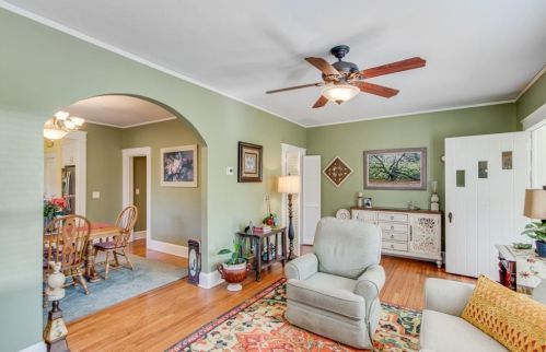 700 Ridgewood Ave, Gainesville GA 30501-3140 exterior