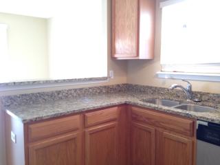 5658 Congressional Pl, Indianapolis IN  46235-9710 exterior