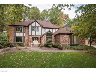 2335 Georgia Dr, Cleveland OH  44145-5807 exterior