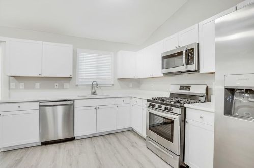 5510 Timor Trl, Lithonia GA  30038-2888 exterior