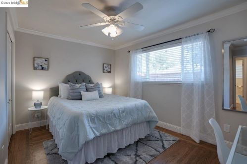 3978 Mulberry Dr, Concord CA 94519-1216 exterior