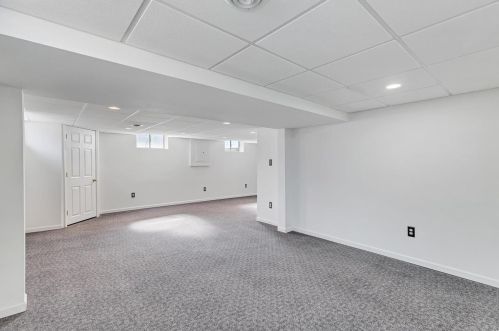 6438 Lawnside Dr, Saint Louis MO 63123-3309 exterior