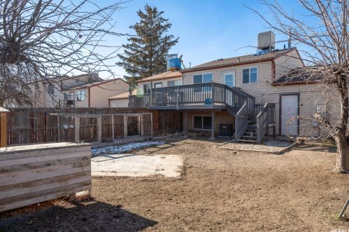 6471 Cyclamen Way, Taylorsville UT 84081-4910 exterior