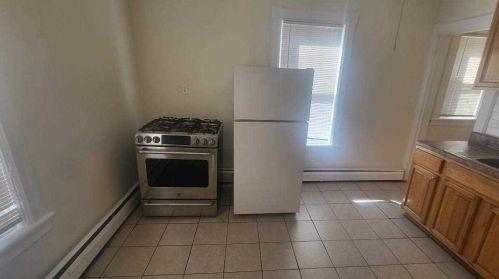 18 Grant St, Poughkeepsie NY  12601-2612 exterior