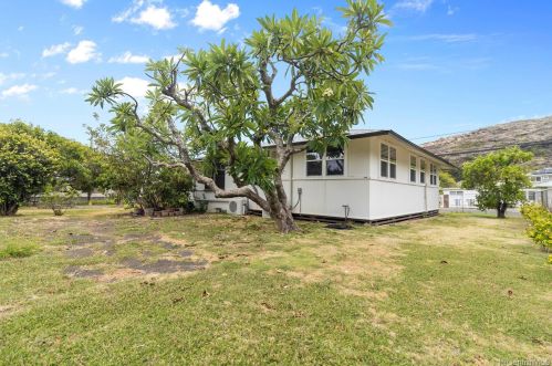 259 Kuliouou Rd, Honolulu HI 96821-2261 exterior