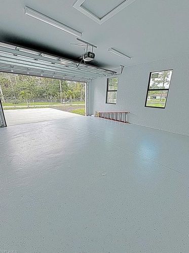 2972 16th Ave, Naples, FL 34120-5497