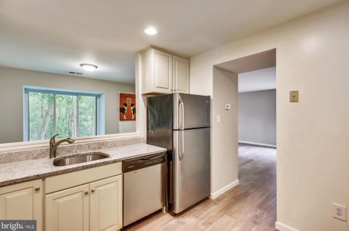 10824 Whiterim Dr, Rockville MD  20854-1785 exterior