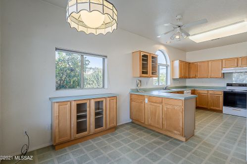 130 Calle Melendrez, Green Valley AZ 85614-3722 exterior