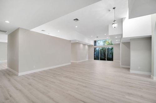 3997 5 Ave, Boca Raton FL 33432-6073 exterior