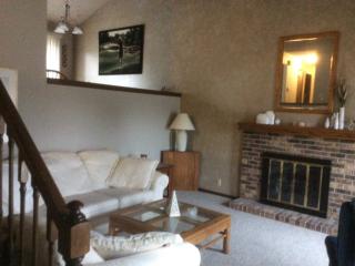 7020 Highland Blvd, Omaha, NE 68138-3234