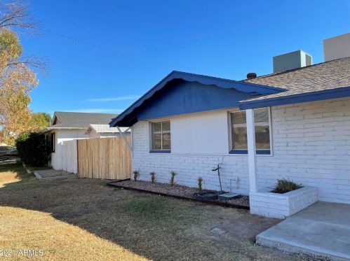 7215 37th Ave, Phoenix AZ  85051-8279 exterior