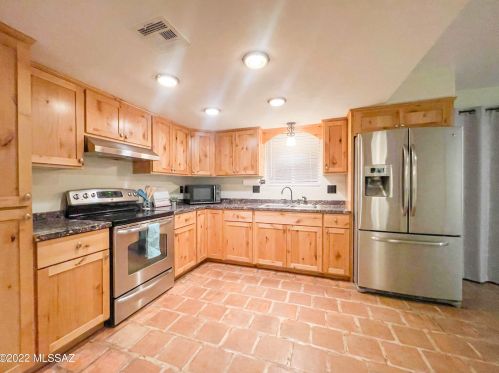 7471 Oldfather Dr, Tucson AZ  85741-1625 exterior