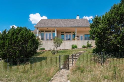 327 Charon Pt, Spring Branch, TX 78070-5242