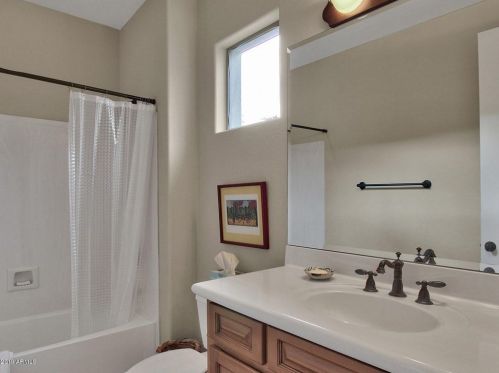 5108 34 Pl, Phoenix AZ 85018-1543 exterior