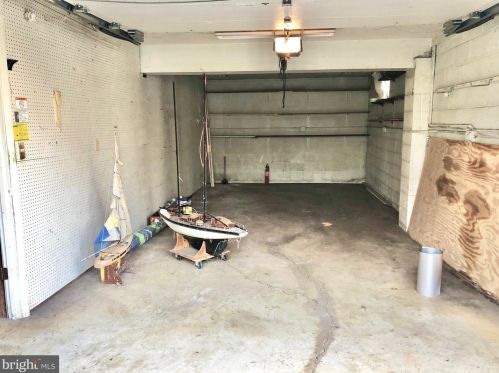 3810 Contees Wharf Ln, Edgewater MD 21037-3710 exterior