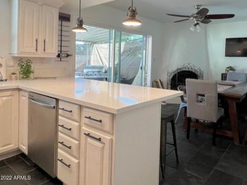 2451 Emile Zola Ave, Phoenix AZ 85032-6225 exterior