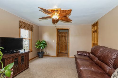 527 Fremont St, Bull Valley IL  60098-4066 exterior