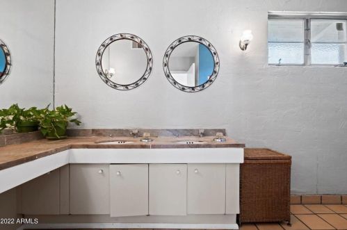 6600 10 St, Phoenix AZ 85086-8617 exterior