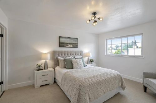 501 Crosslees Dr, San Jose CA  95111-1828 exterior