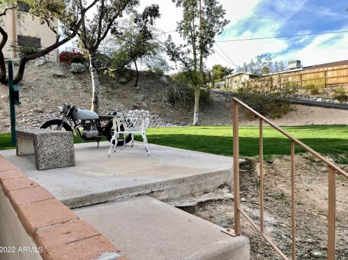 1130 Butler Dr, Phoenix AZ 85020-3763 exterior