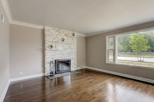 9332 Burleigh St, Milwaukee WI  53222-3550 exterior