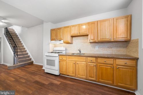 6402 Callowhill St, Philadelphia PA 19151-4009 exterior