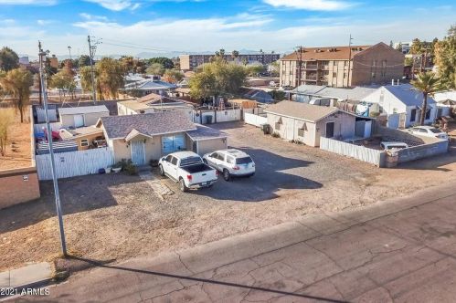 521 Carol Ave, Phoenix AZ 85021-2071 exterior