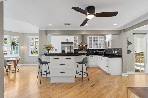 217 Plymouth St, Pittsburgh PA 15211-1233 exterior