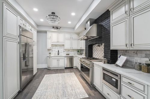 5532 Forbes Ave, Pittsburgh PA  15217-1126 exterior