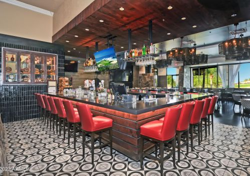 24032 Lakeway Cir, Chandler AZ 85248-7312 exterior