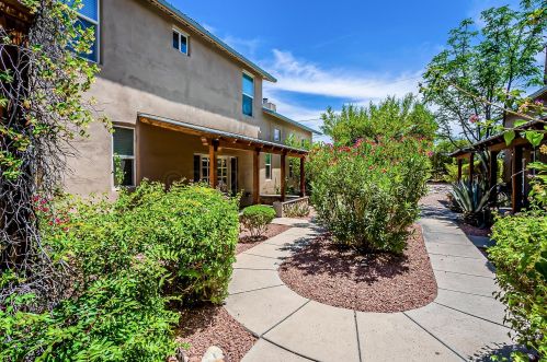 1070 Miles St, Tucson AZ 85719-6140 exterior