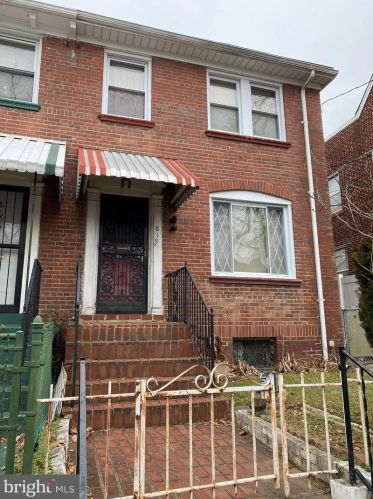 819 Somerset Pl, Washington, DC 20011-1132