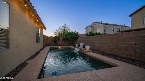 2286 Redwood Ct, Chandler AZ 85286-2800 exterior